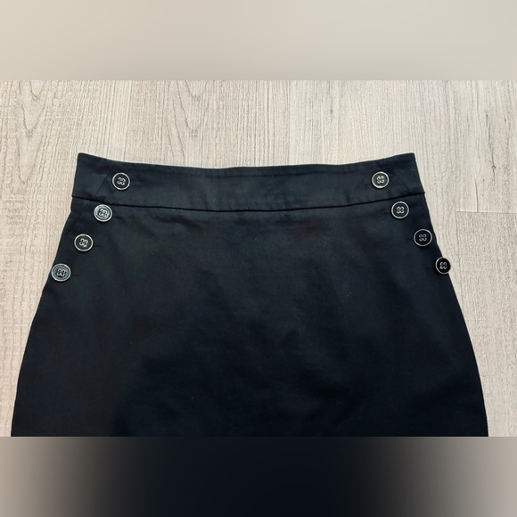 New York & Co. 7th Ave Design Button Detail Back Split Pencil Skirt. Size 10P. - Picture 2 of 5